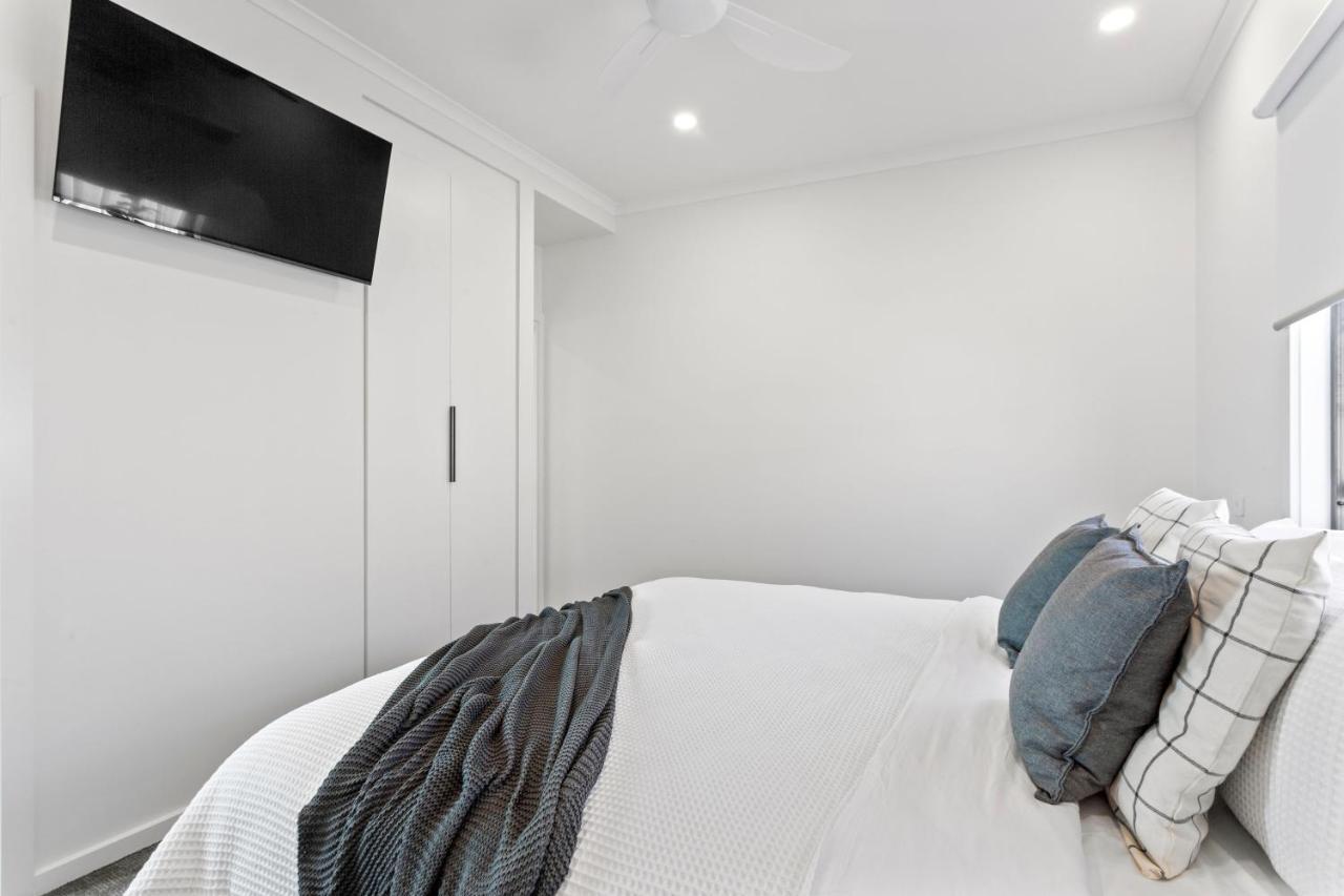Port Lincoln Beachfront Apartments Exteriör bild